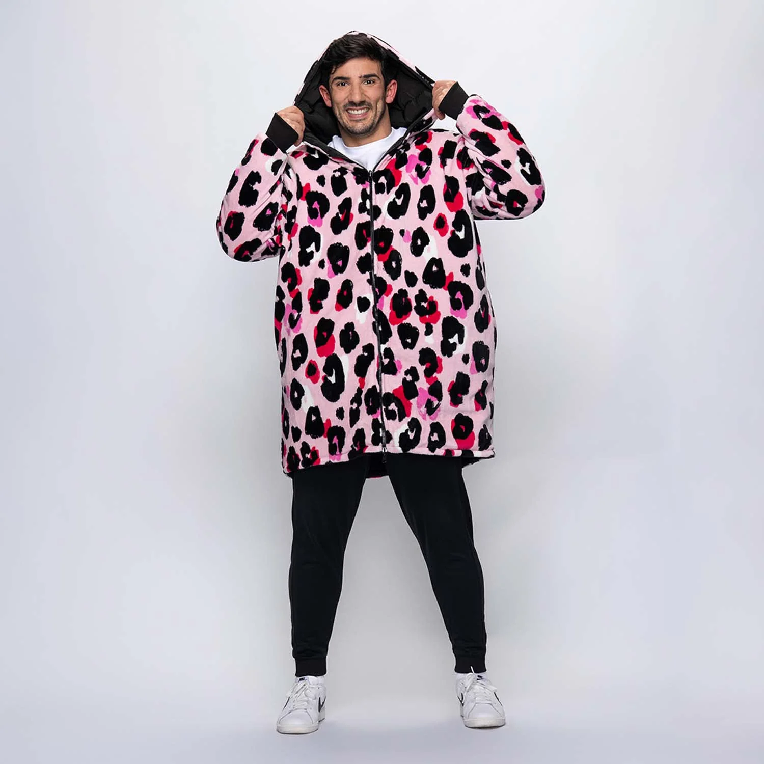 Black/Pink Leopard Print - Image 5